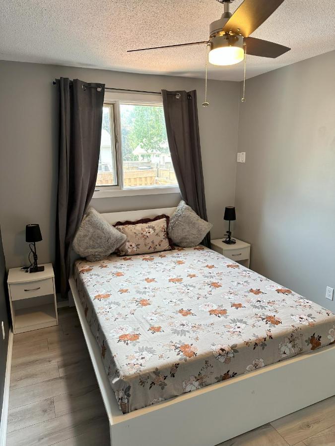 Castlerooms Homestay Оттава Екстер'єр фото